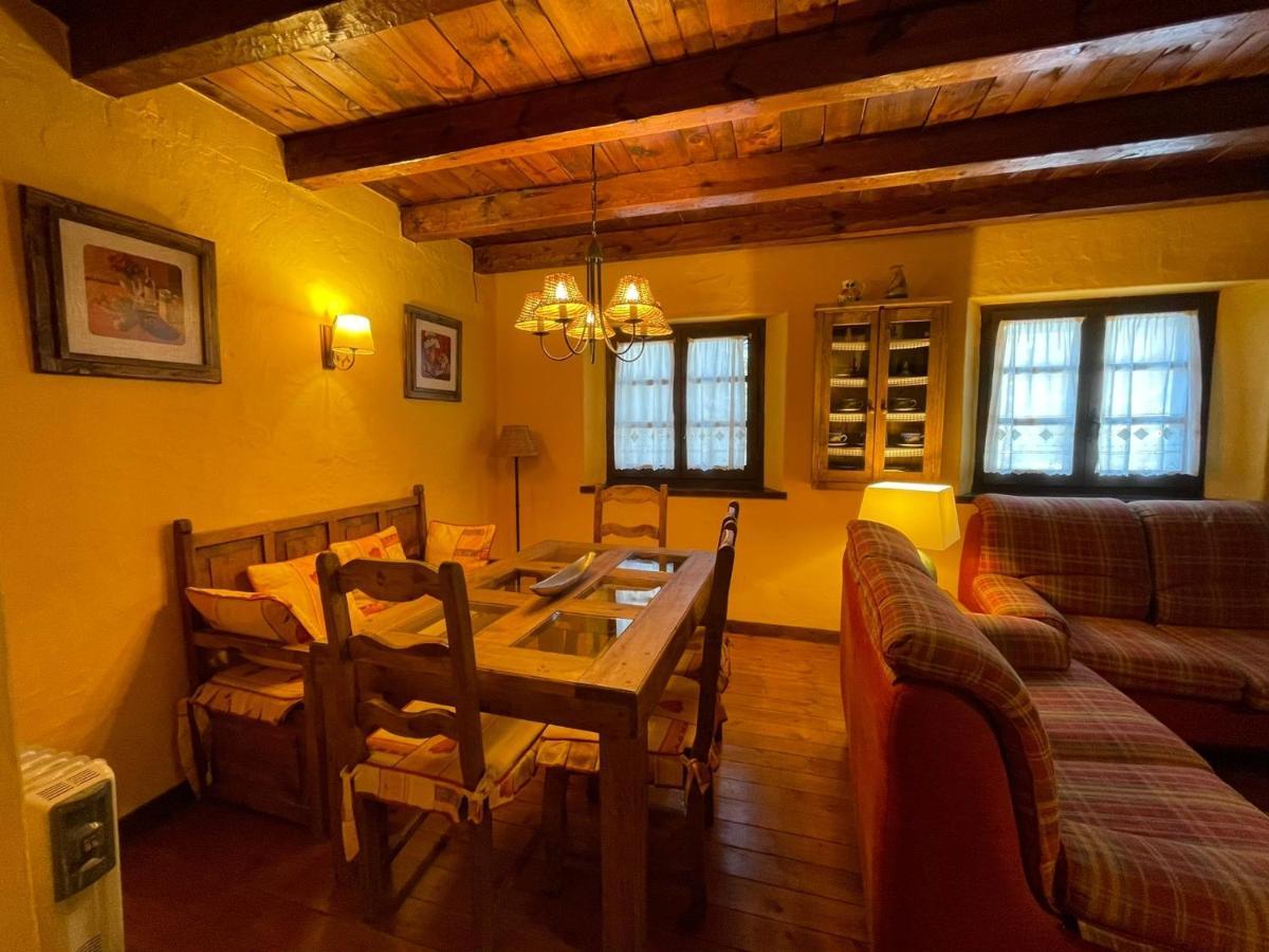 Urbanizacion Linsoles - Benasque Apartment Sahun Luaran gambar