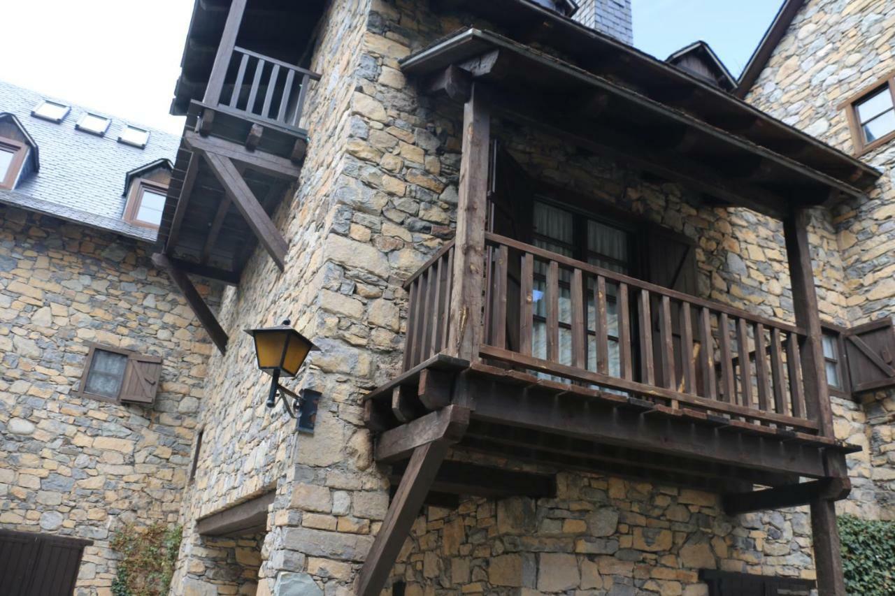 Urbanizacion Linsoles - Benasque Apartment Sahun Luaran gambar